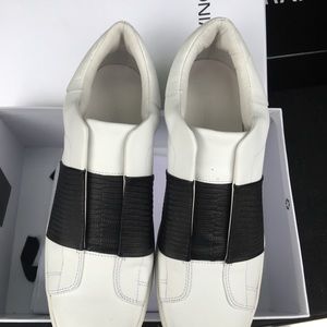 Vince brand new Vista sneakers